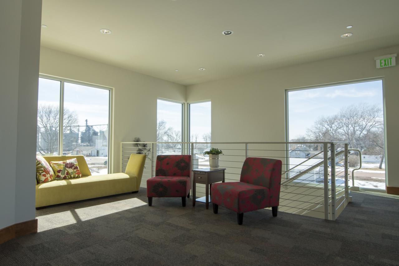 Watercrest Hotel And Conference Center Howard エクステリア 写真